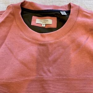 Ted Baker Men’s pullover size 5 never worn